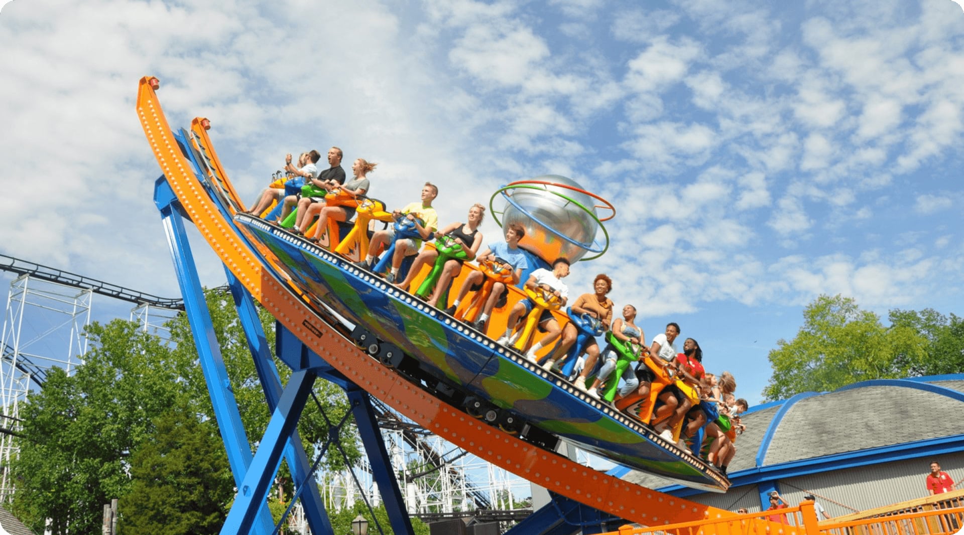 Six Flag St. Louis background image