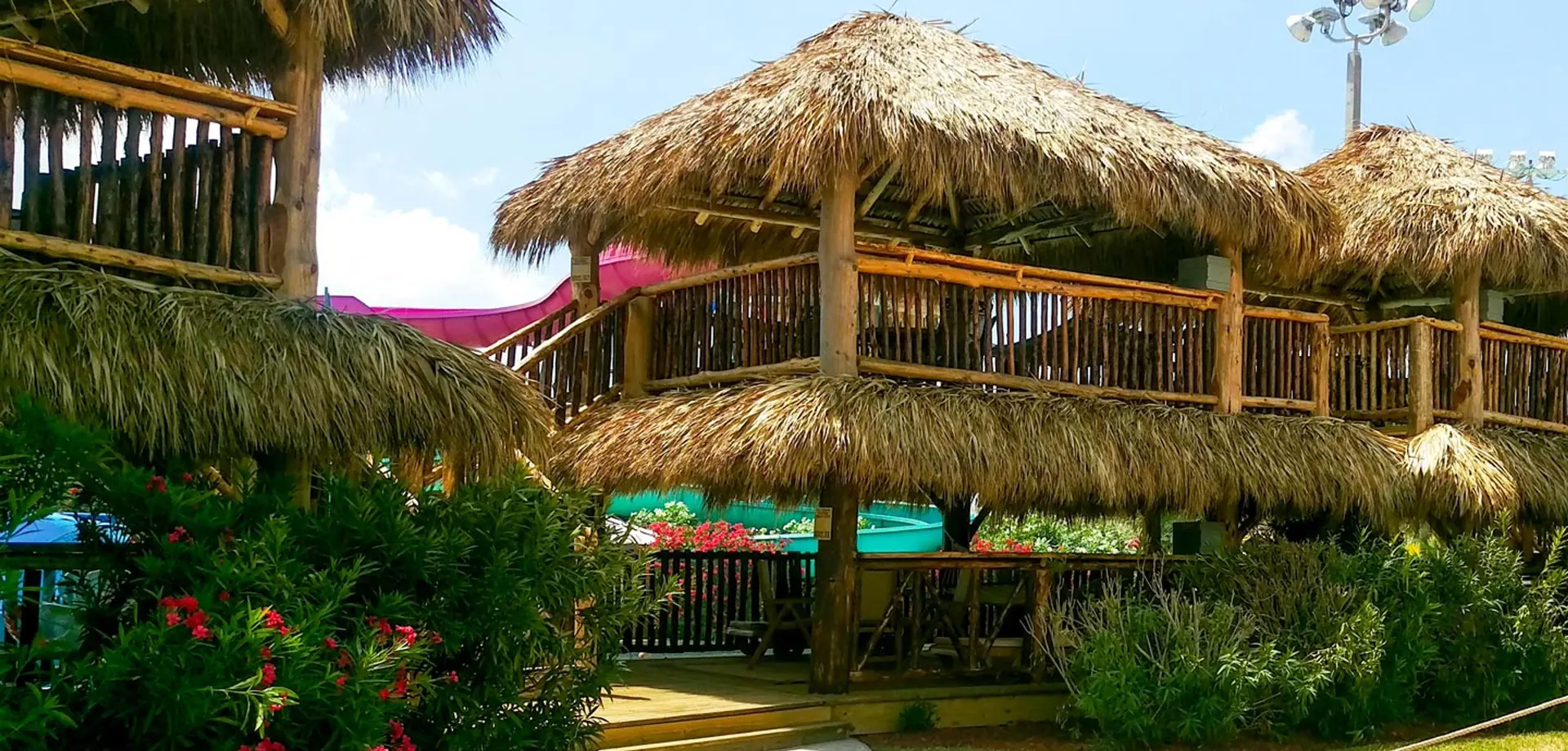 Riverbend Penthouse Cabanas