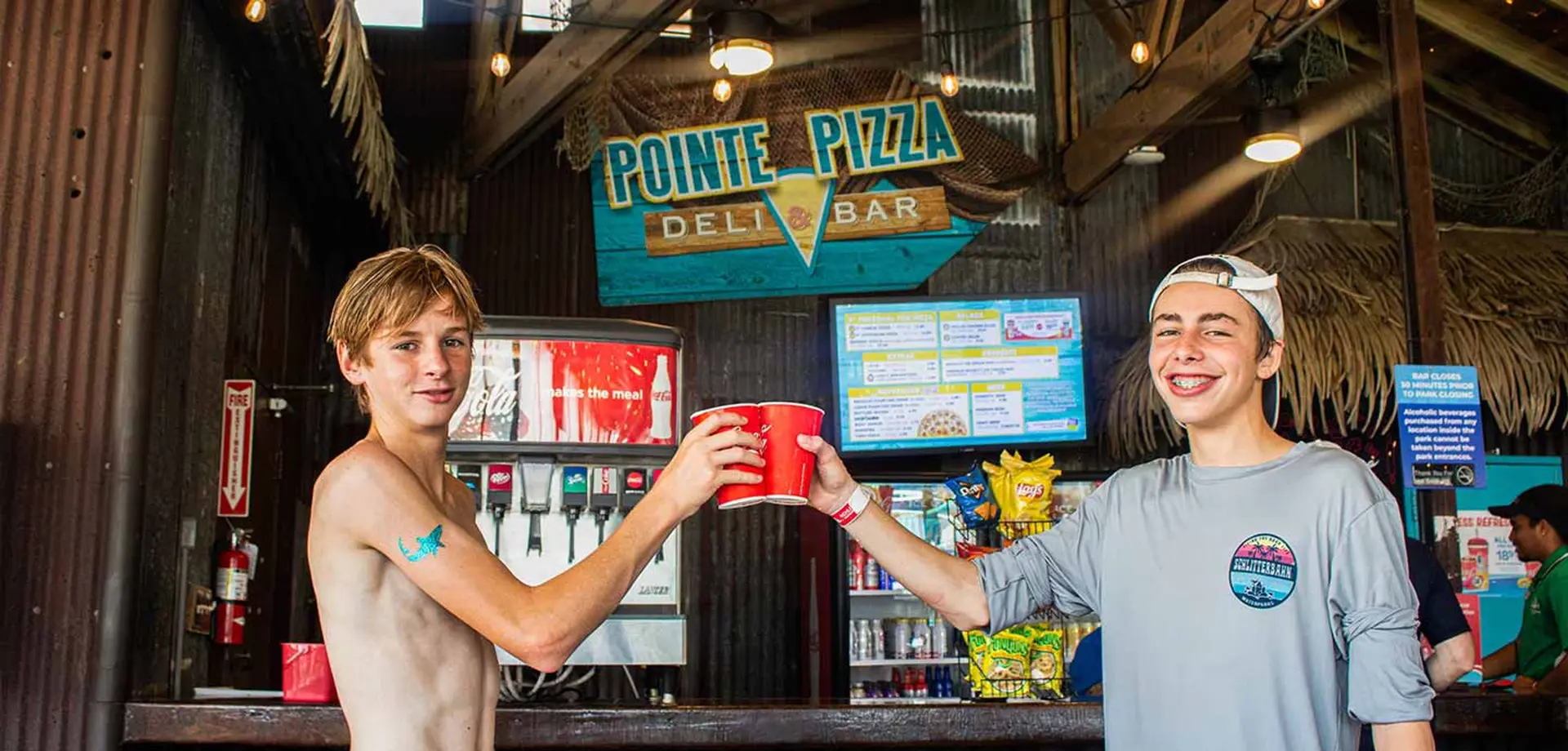 Drinks & Dining background image