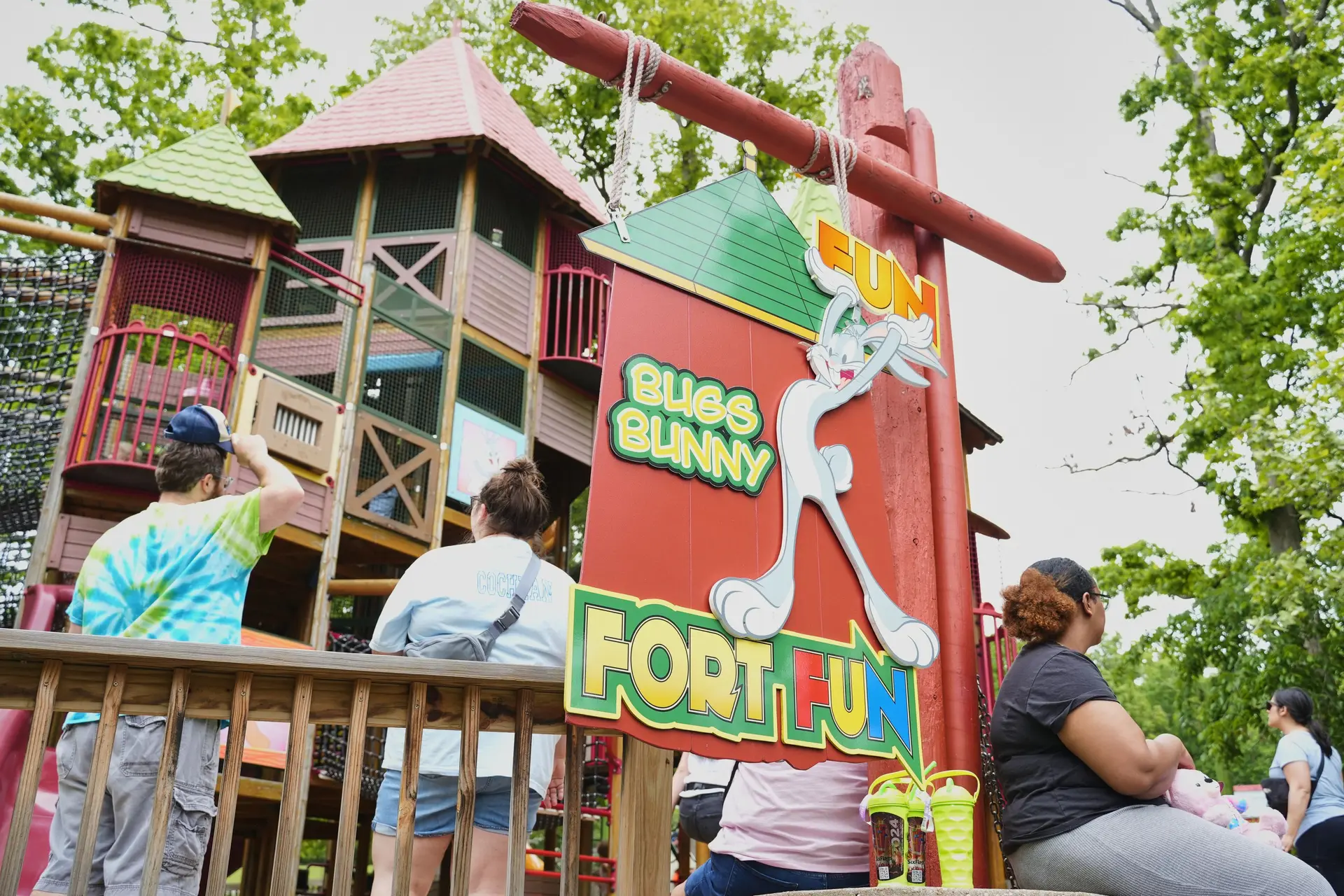 Bugs Bunny Fort Fun