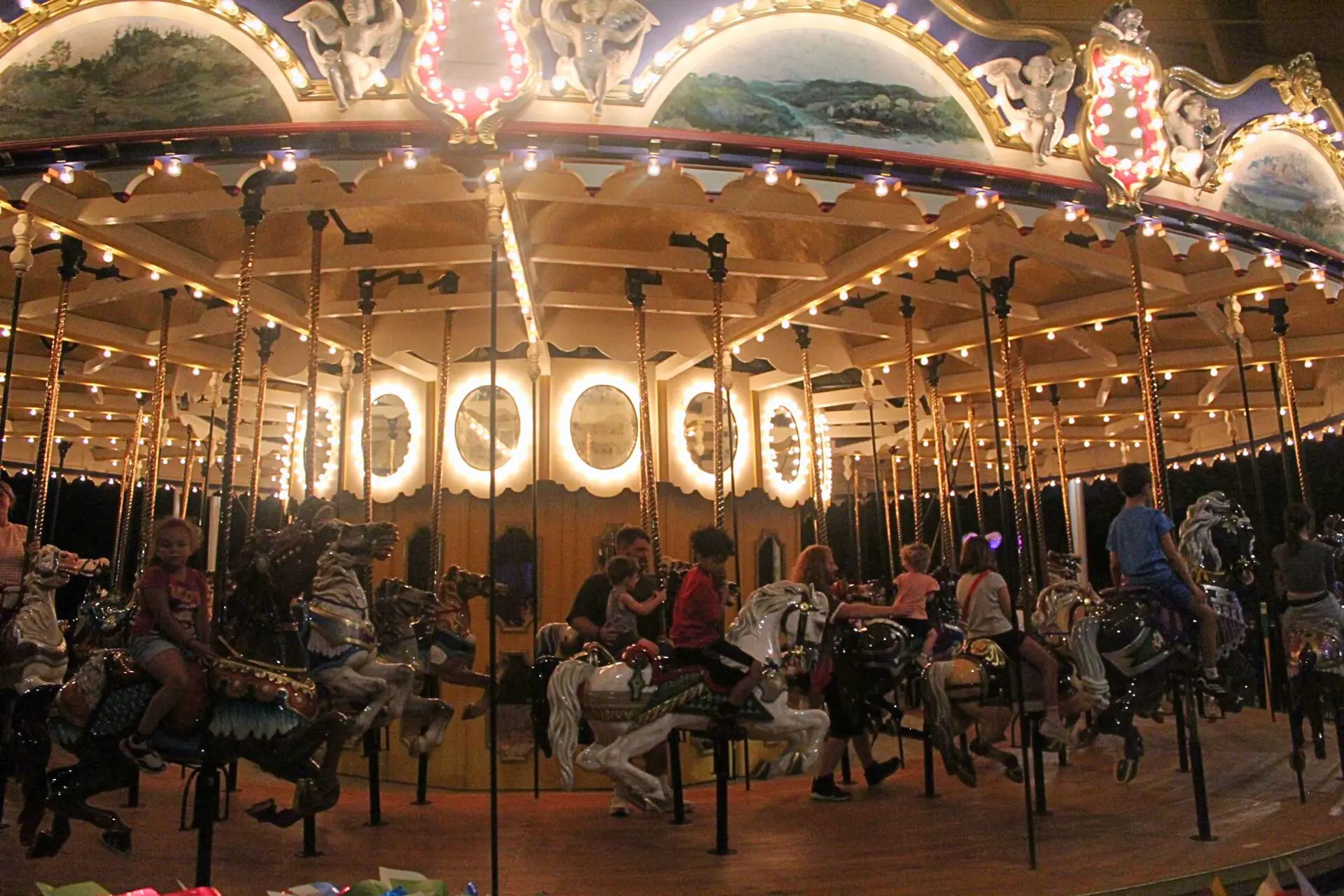Grand Ole Carousel