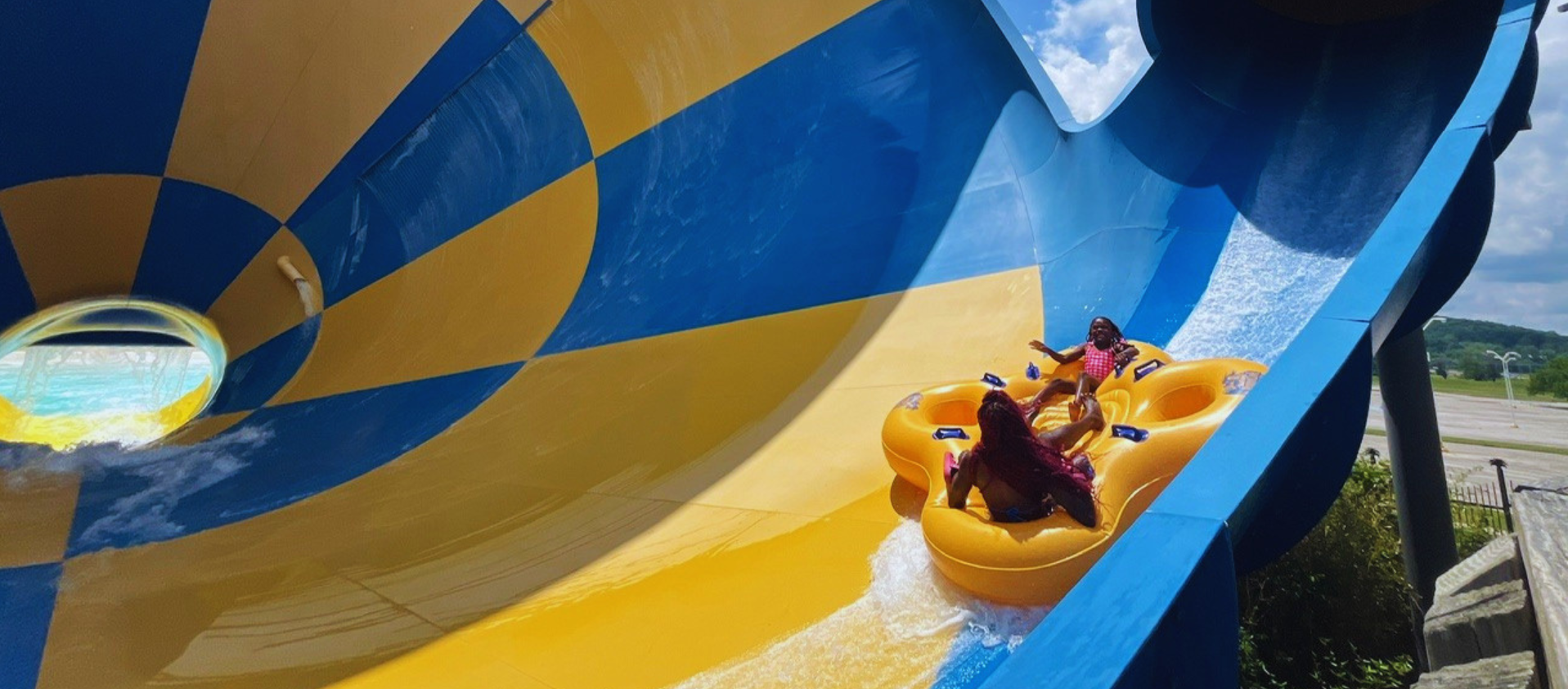 Hurricane Harbor Water Park - Mid-America Parks