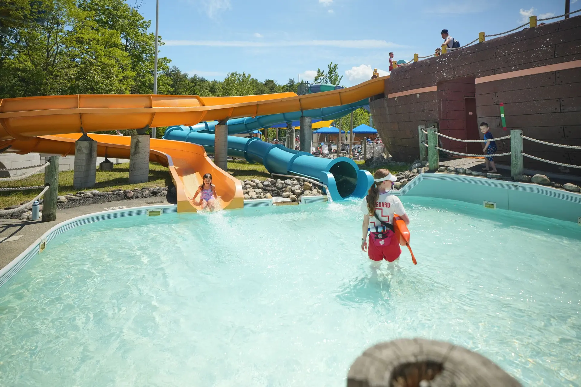 Hurricane Harbor Waterpark background image