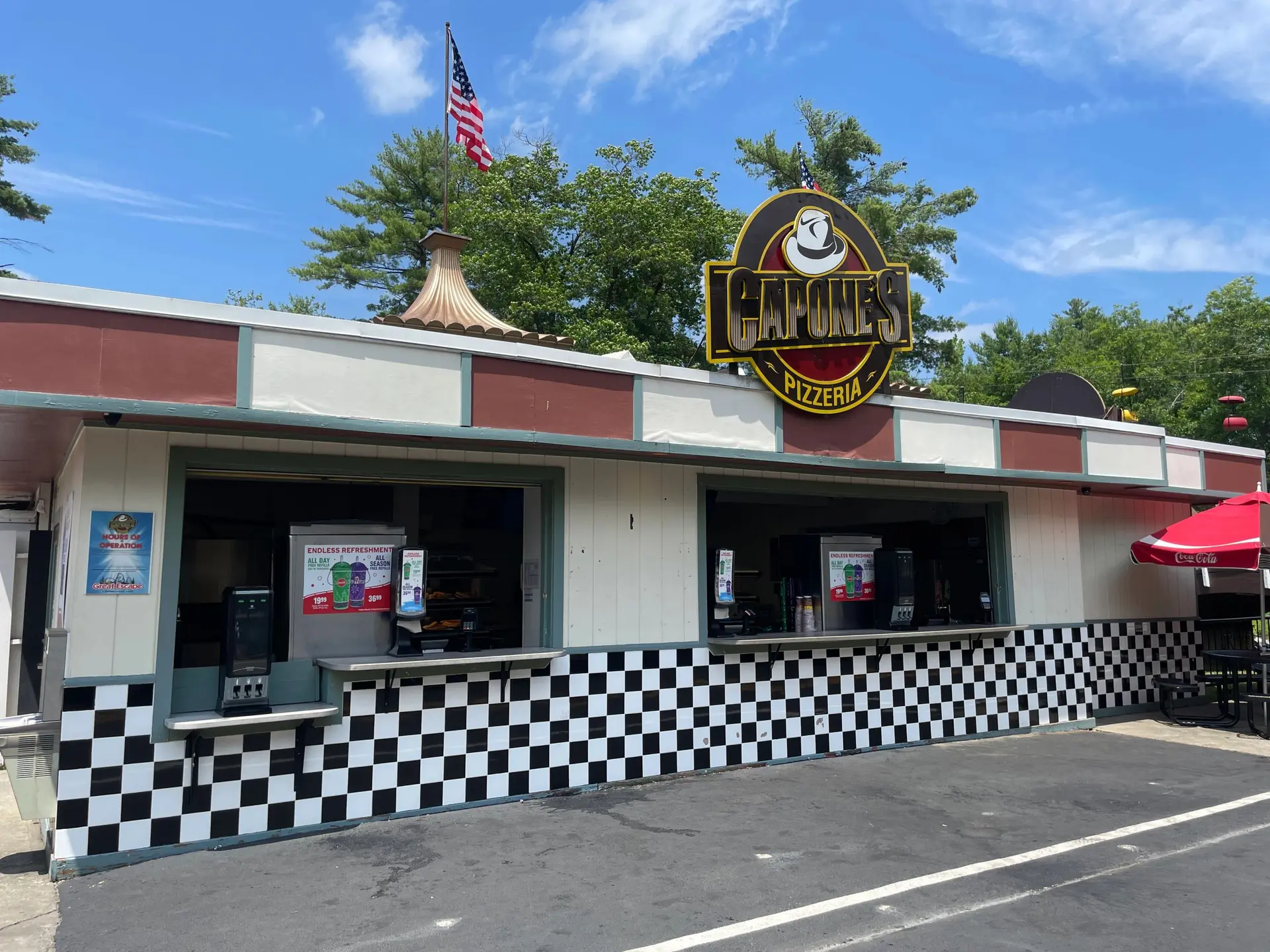 Capone’s Pizzeria